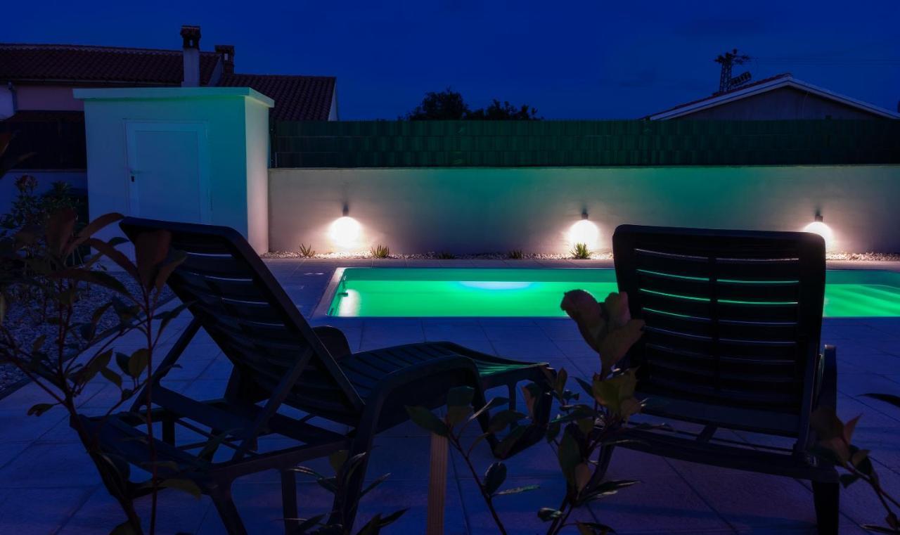 Holiday Home Volta Rakalj Exteriér fotografie